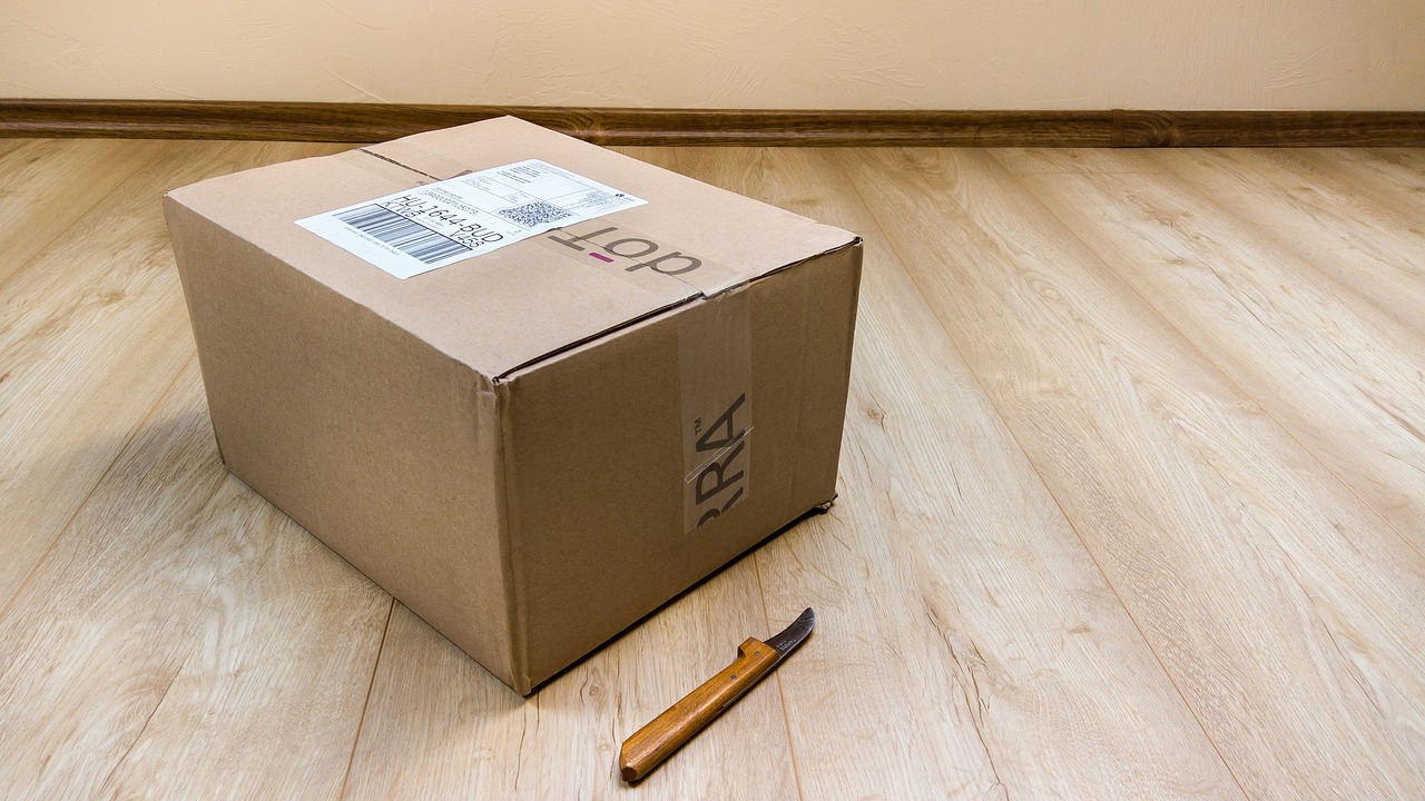 引き出物の買取を宅配で依頼する方法は？
